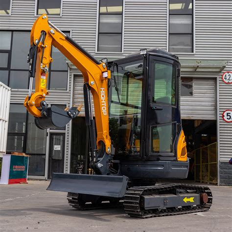 hightop mini skid steer|hightop ht25 excavators.